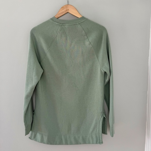 Universal Threads Sage Green Crewneck Sweatshirt - Picture 5 of 9